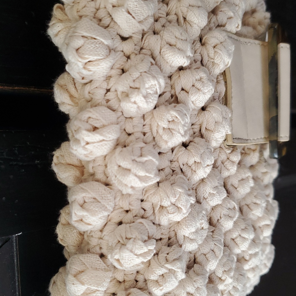 Textured Handbag - Picture 2 of 8